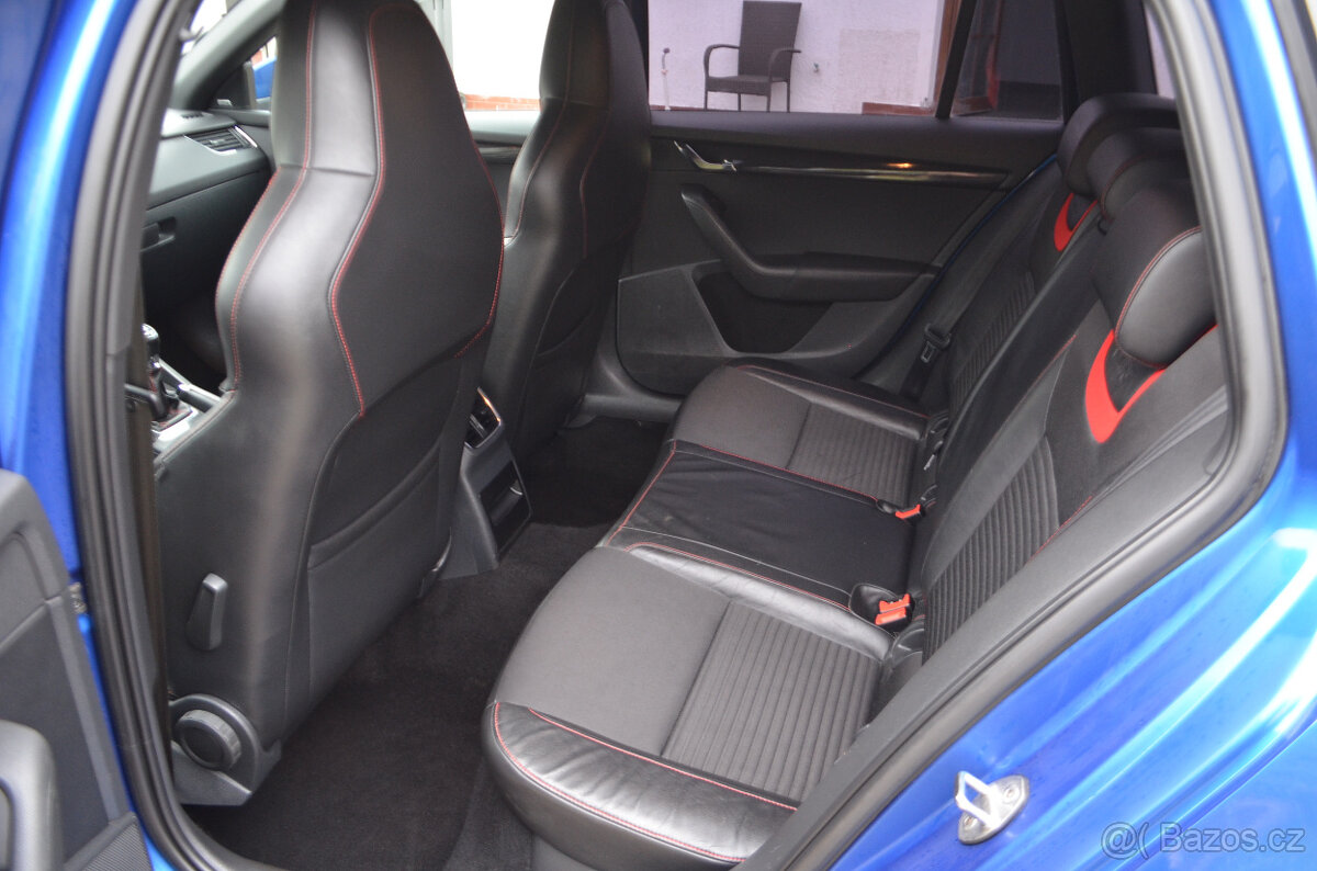 PRODÁM ŠKODA OCTAVIA 2.0TSI RS COMBI 2014 MANUÁL - 13