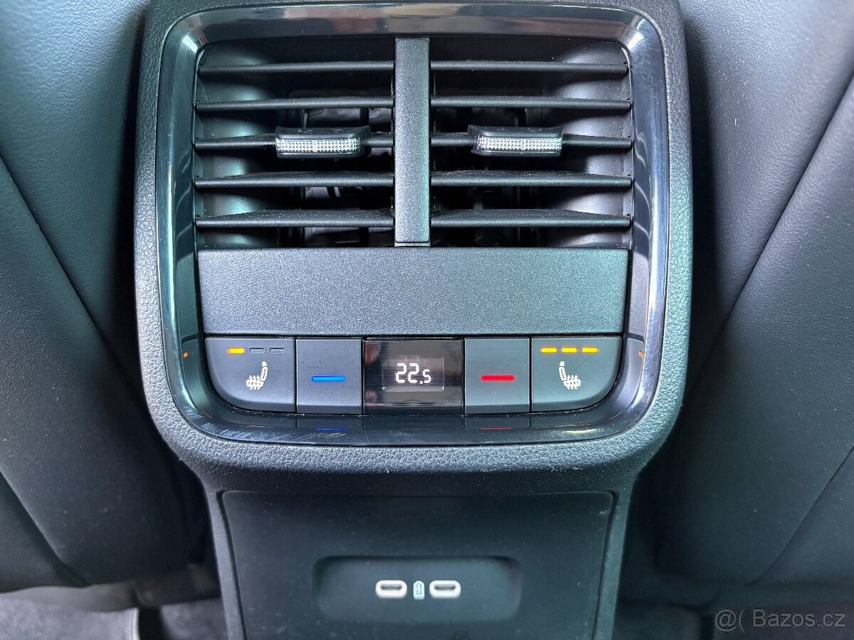 Škoda Octavia 2,0 TSi RS 180kW DSG DPH ACC - 13