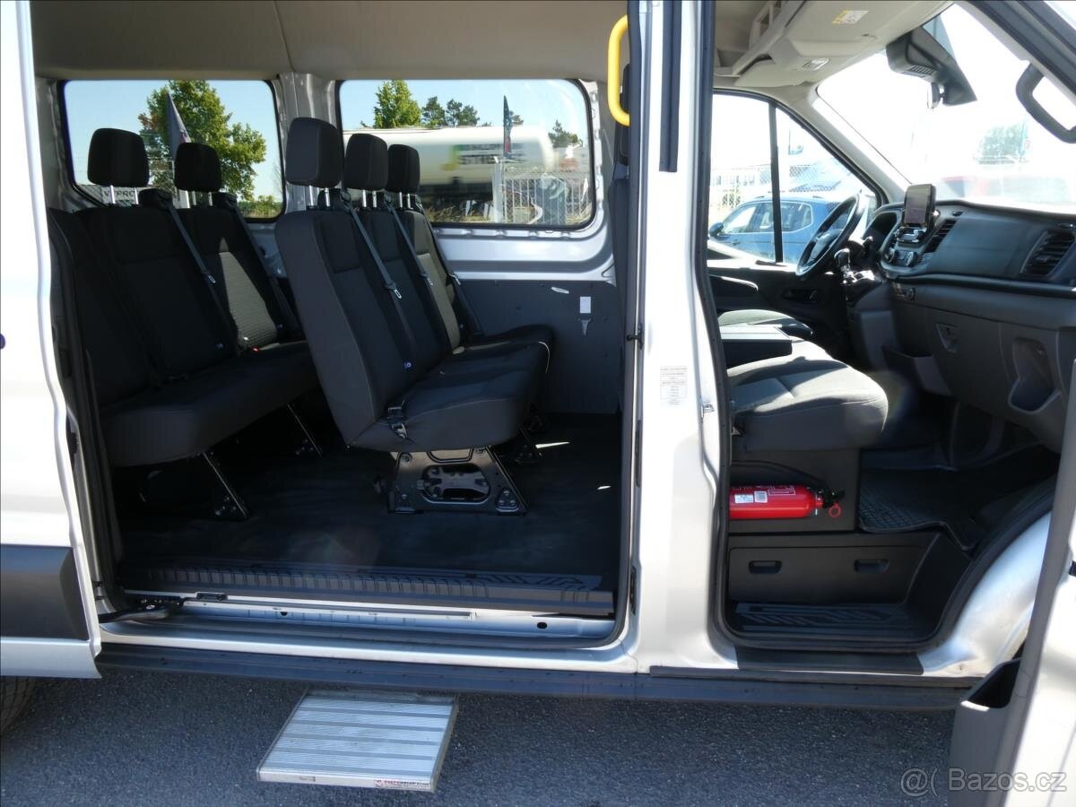 Ford Transit 2.0 TDCi 9.MÍST, navi, tempomat - 13