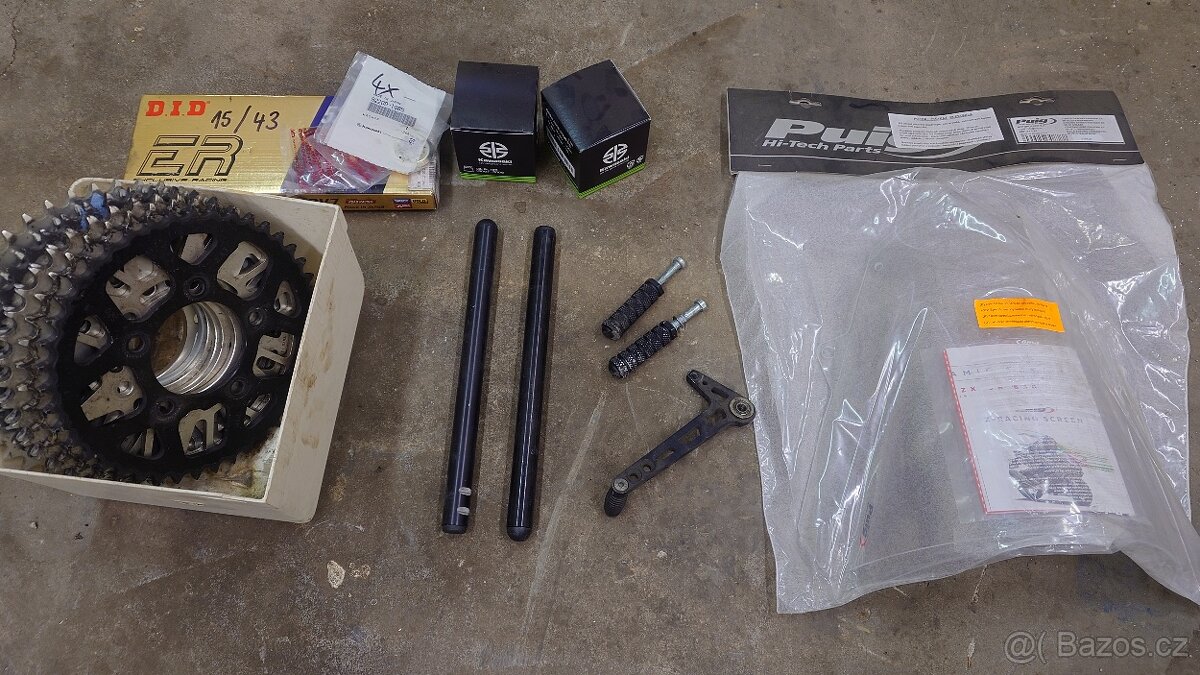 Kawasaki zx6r 2010 - 13