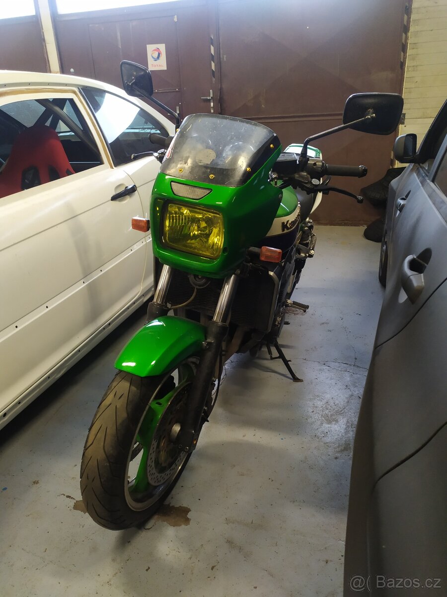 Kawasaki zrx1100 Eddie Lawson - 13