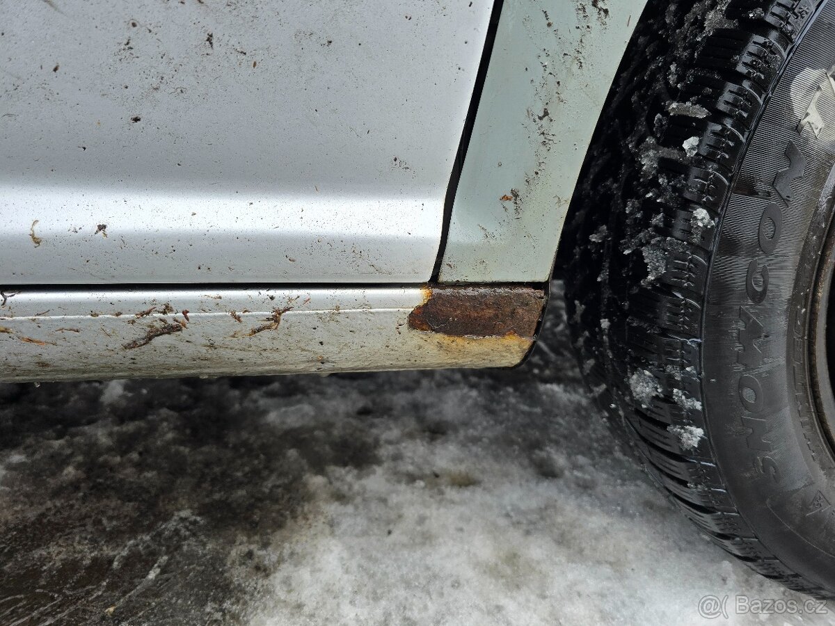 Volkswagen Bora 1.6 77kW - 13