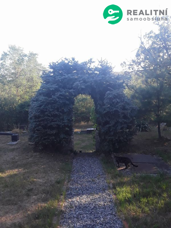 Celoročně obyvatelná chata v Ivančicích - 13