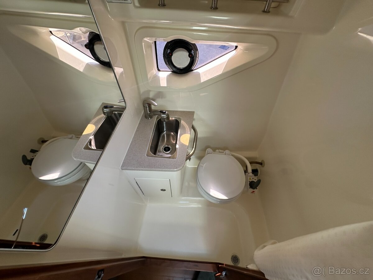 SEA RAY 265 Sundancer + MERCRUISER 3.0l TDI 260 DTS - 13