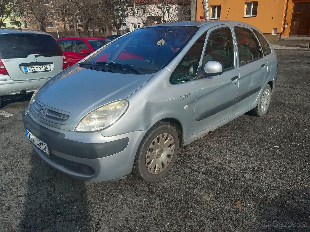 Citroen Xsara Picasso 2010 - 13