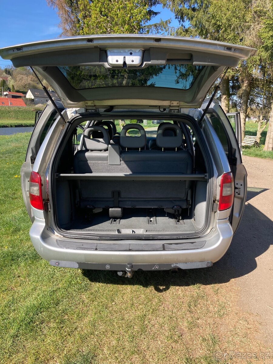 Chrysler Voyager IV 2.8 CRD - 13