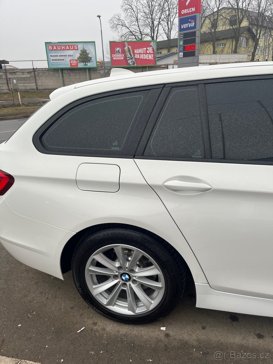 PRODÁM BMW F 11 - 13