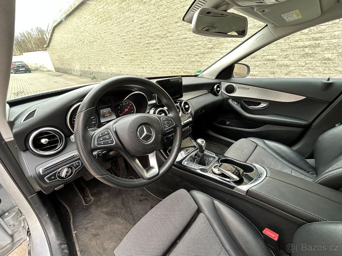 Mercedes-Benz C 180 W205 - 13