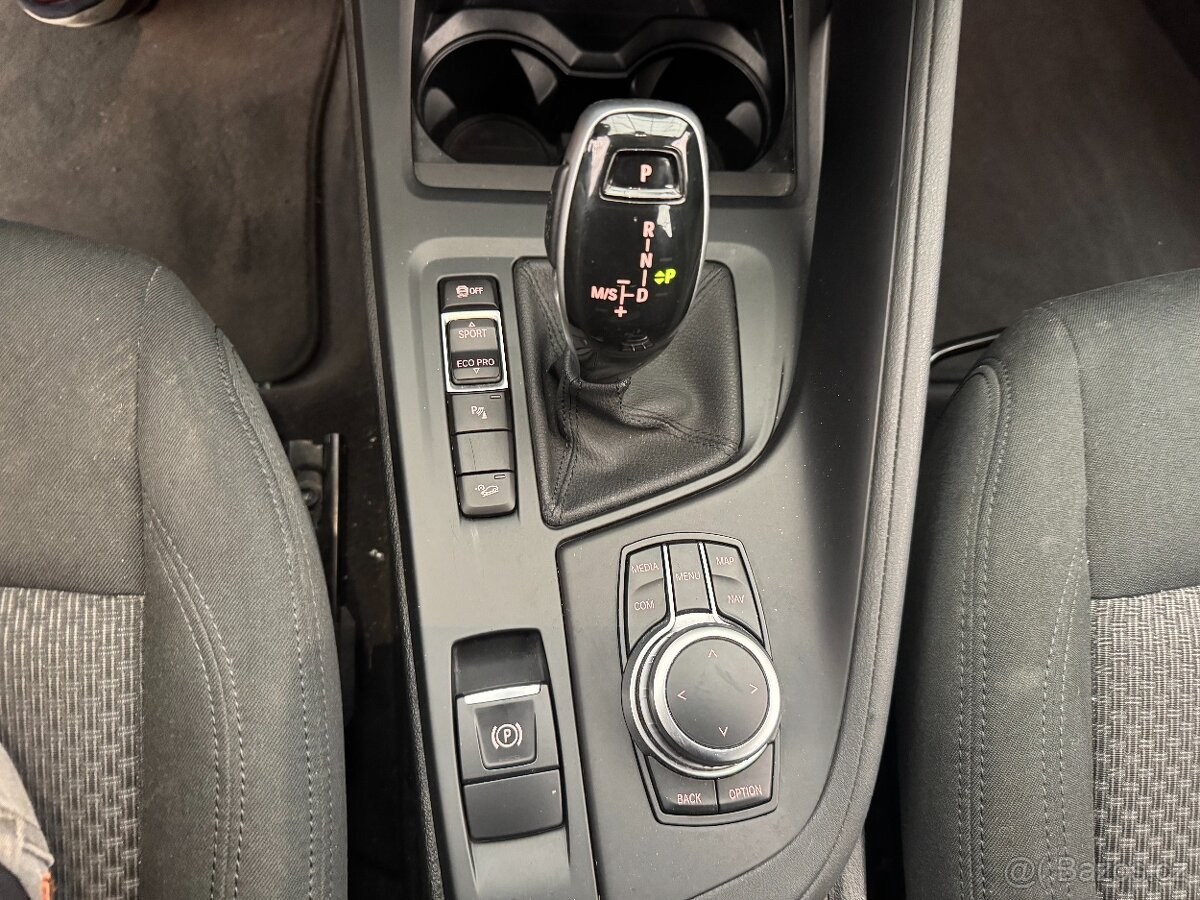 BMW X1 xDrive18d Automat - 13