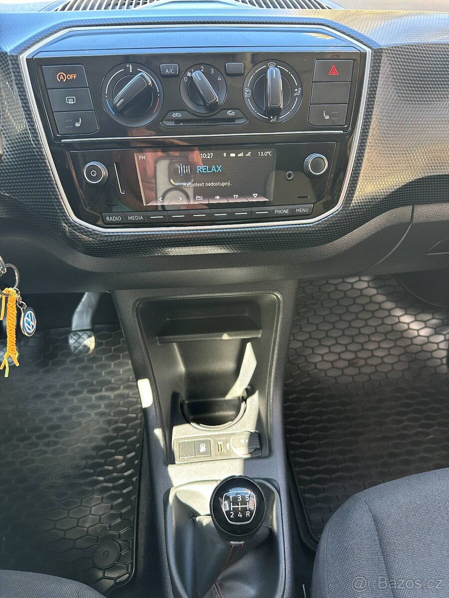 Volkswagen Up, WV UP 1.0 CNG DPH 2017 - 13