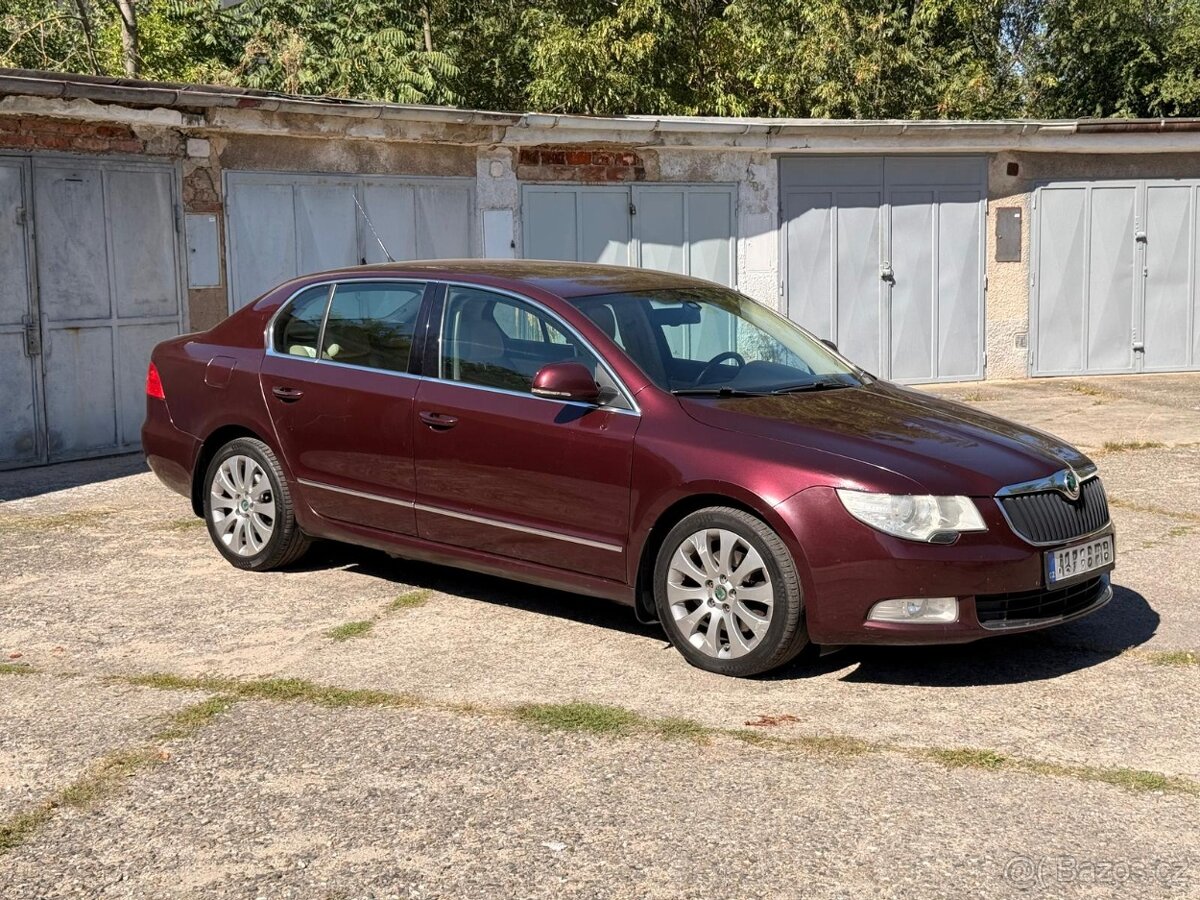 Škoda Superb CZ - 13