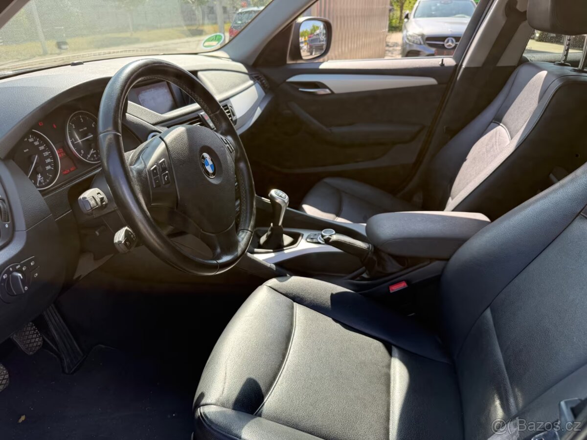 BMW X1 xDrive 20 d - 13