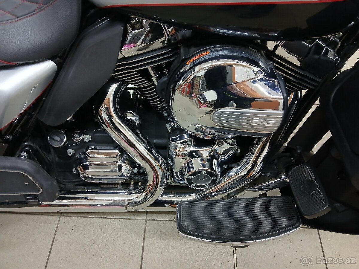 HARLEY DAVIDSON ELECTRA GLIDE - 13