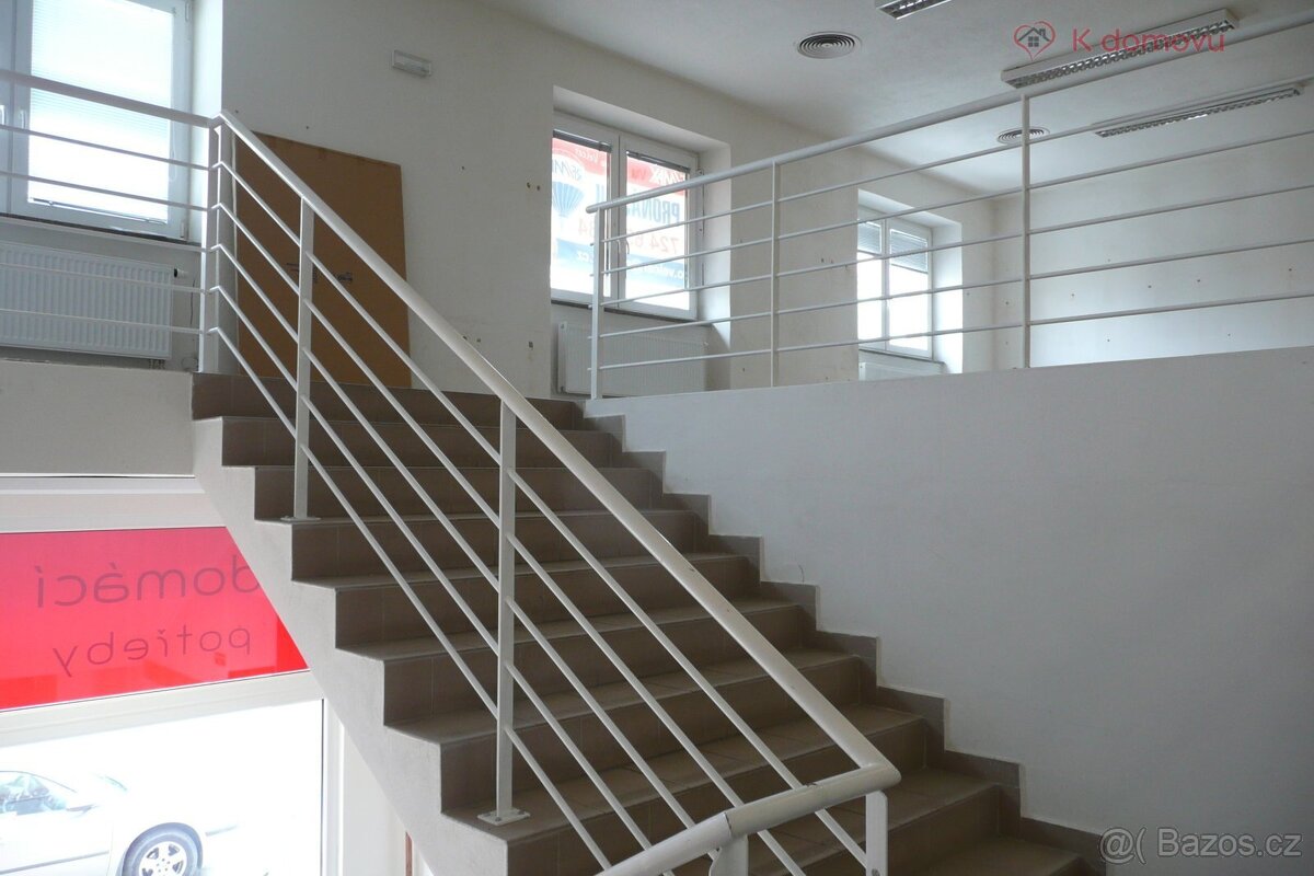 Prodej obchodního prostoru, 980 m2, Veselí nad Moravou - 13