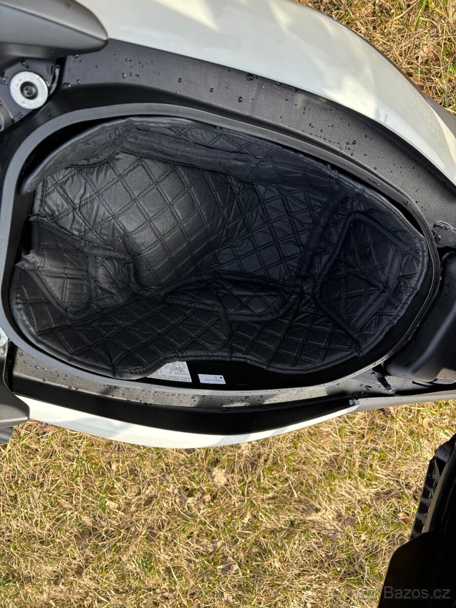 Yamaha NMAX 125 - 13