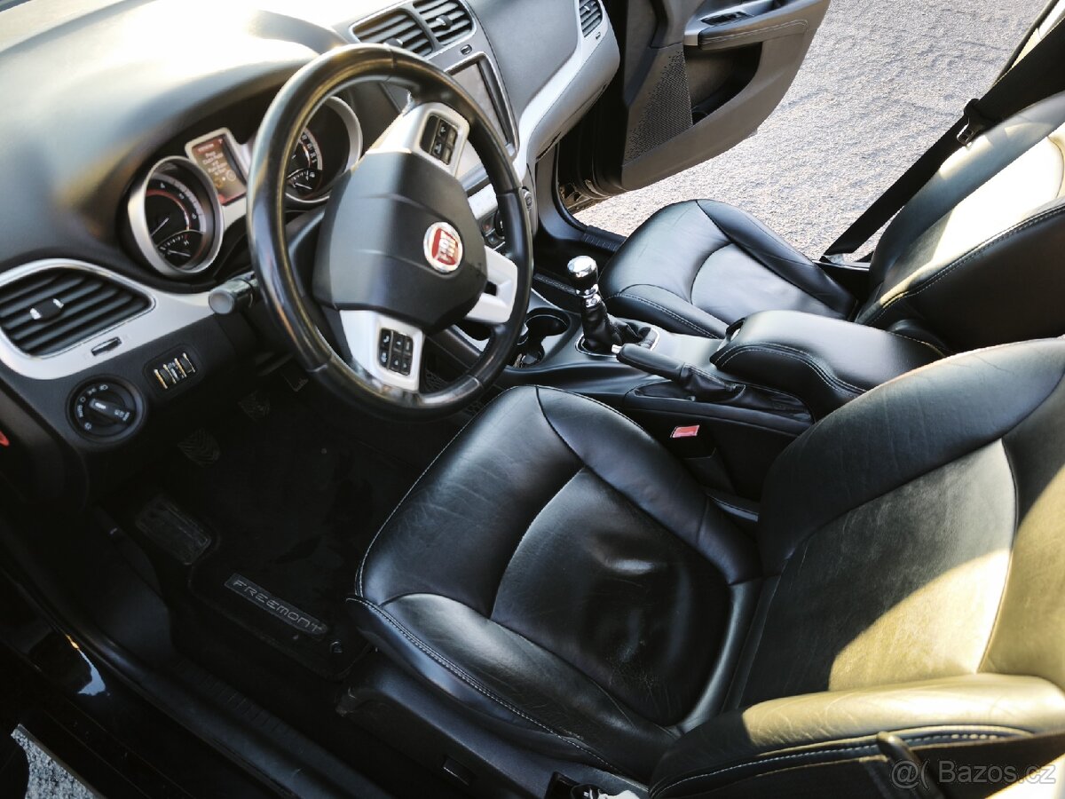 Fiat freemont - 13