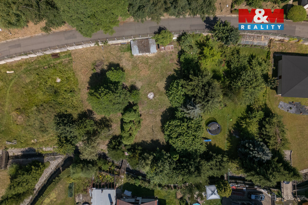 Prodej pozemku k bydlení, 876 m², Perštejn, ul. Nová - 13