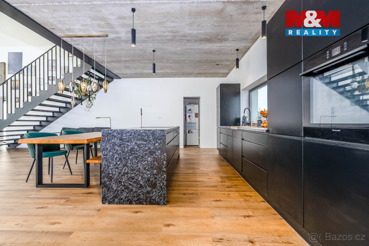 Prodej rodinného domu, 1130 m², Náchod - 13