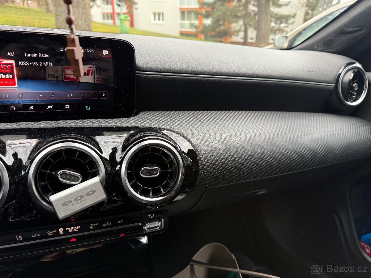 Mercedes cla 200d - 13