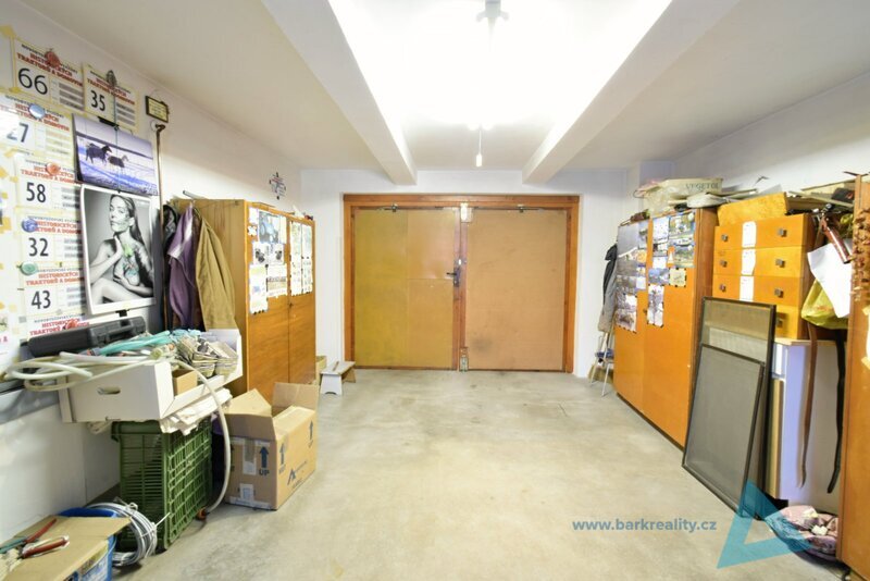 Rodinný dům se stodolou a garáží – Bříšťany u Hořic (okres J - 13