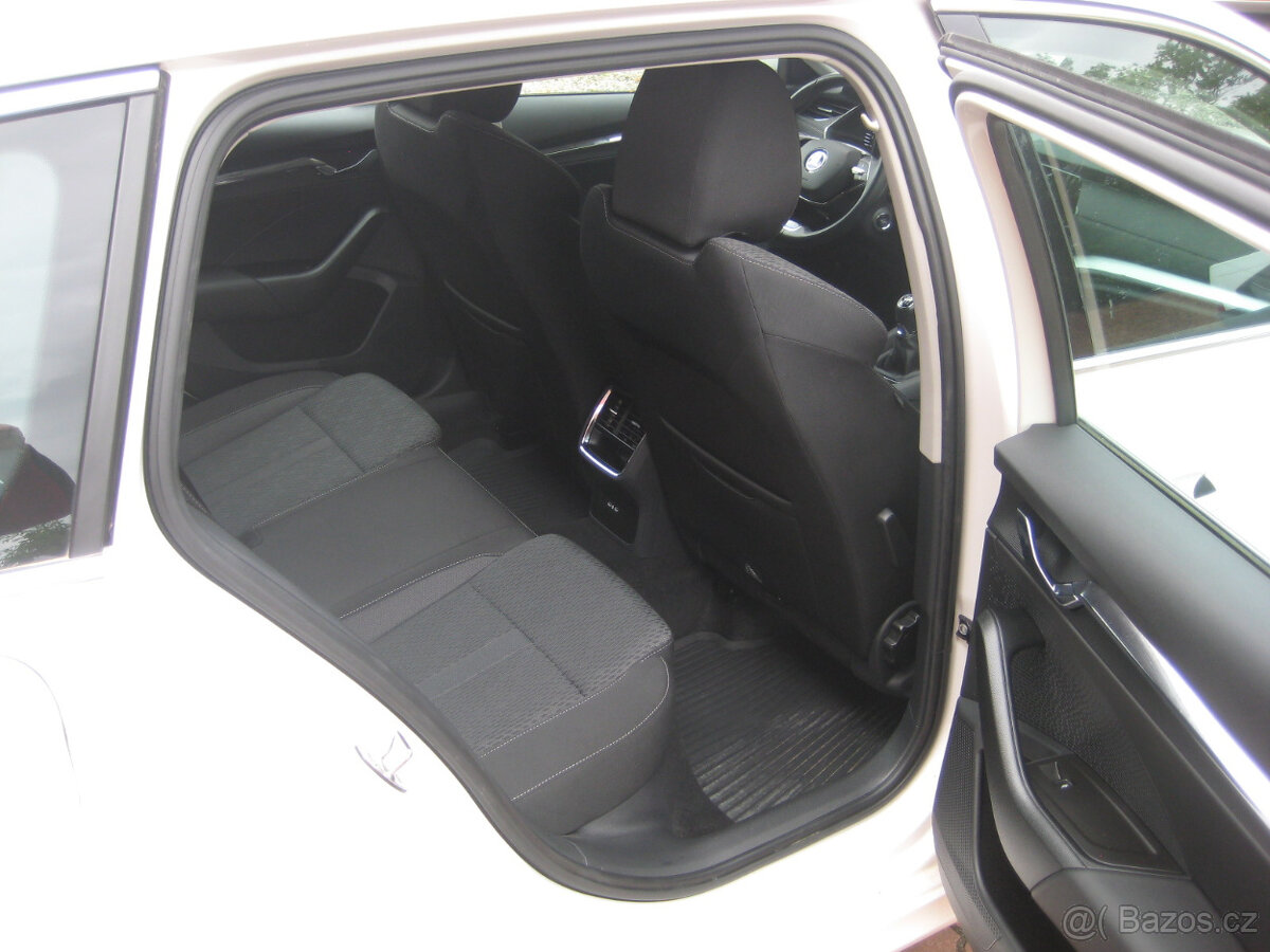 ŠKODA OCTAVIA COMBI IV. 2.0 TDi 110 KW ČR DPH - 13