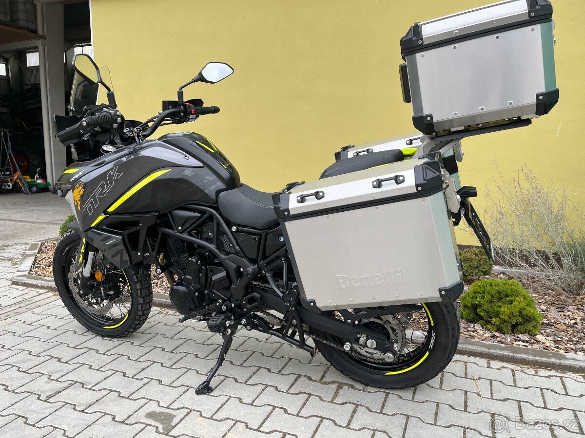 Benelli TRK 702X - 13