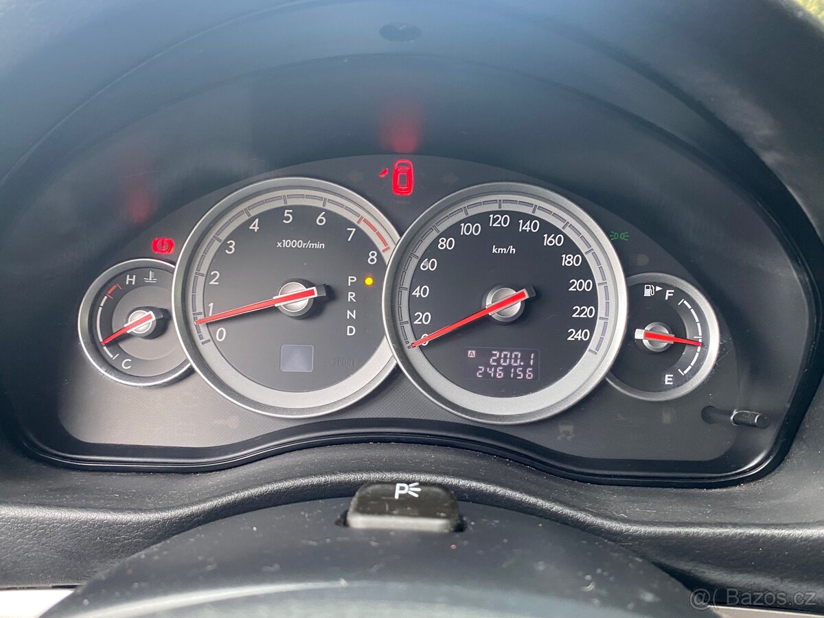 Subaru Outback 3.0 H6 - 13