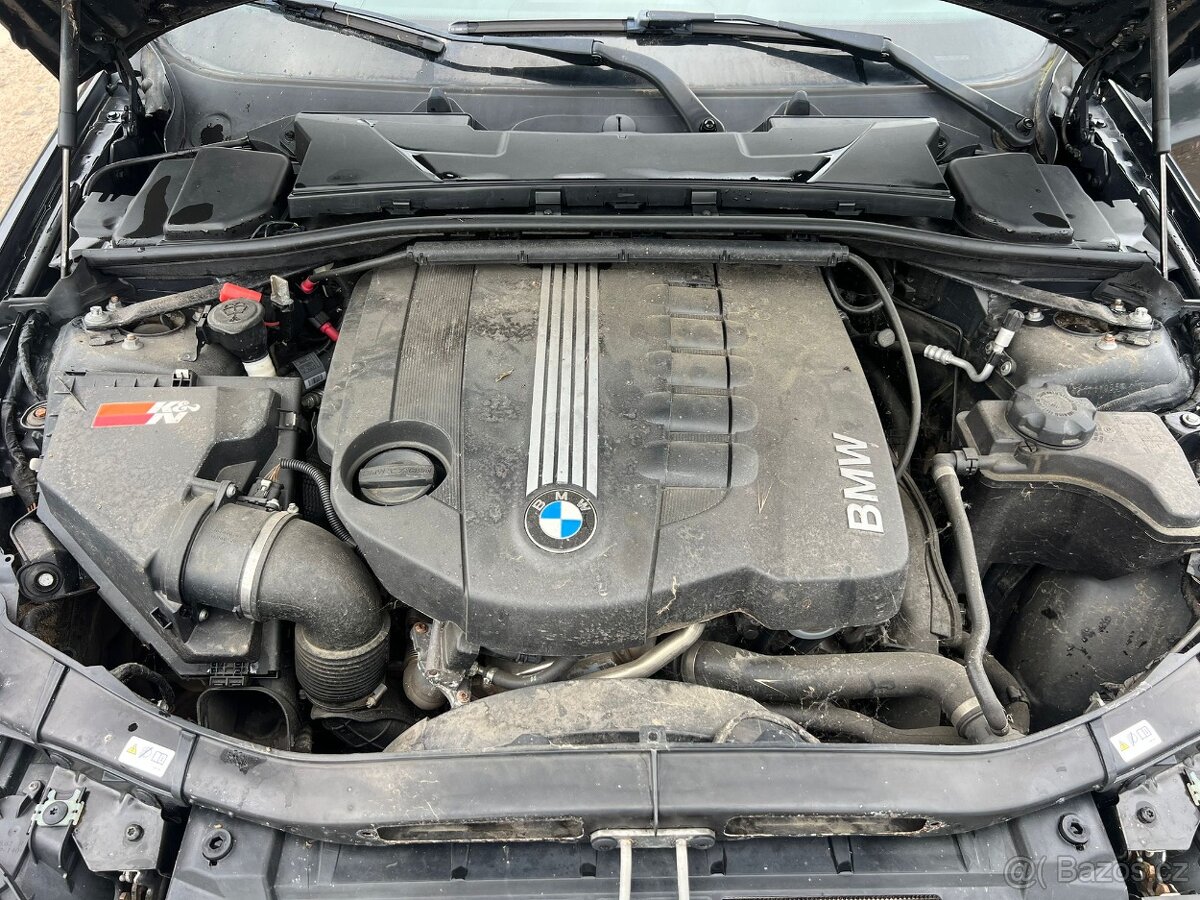 BMW e90 330d lci 180kw - 13