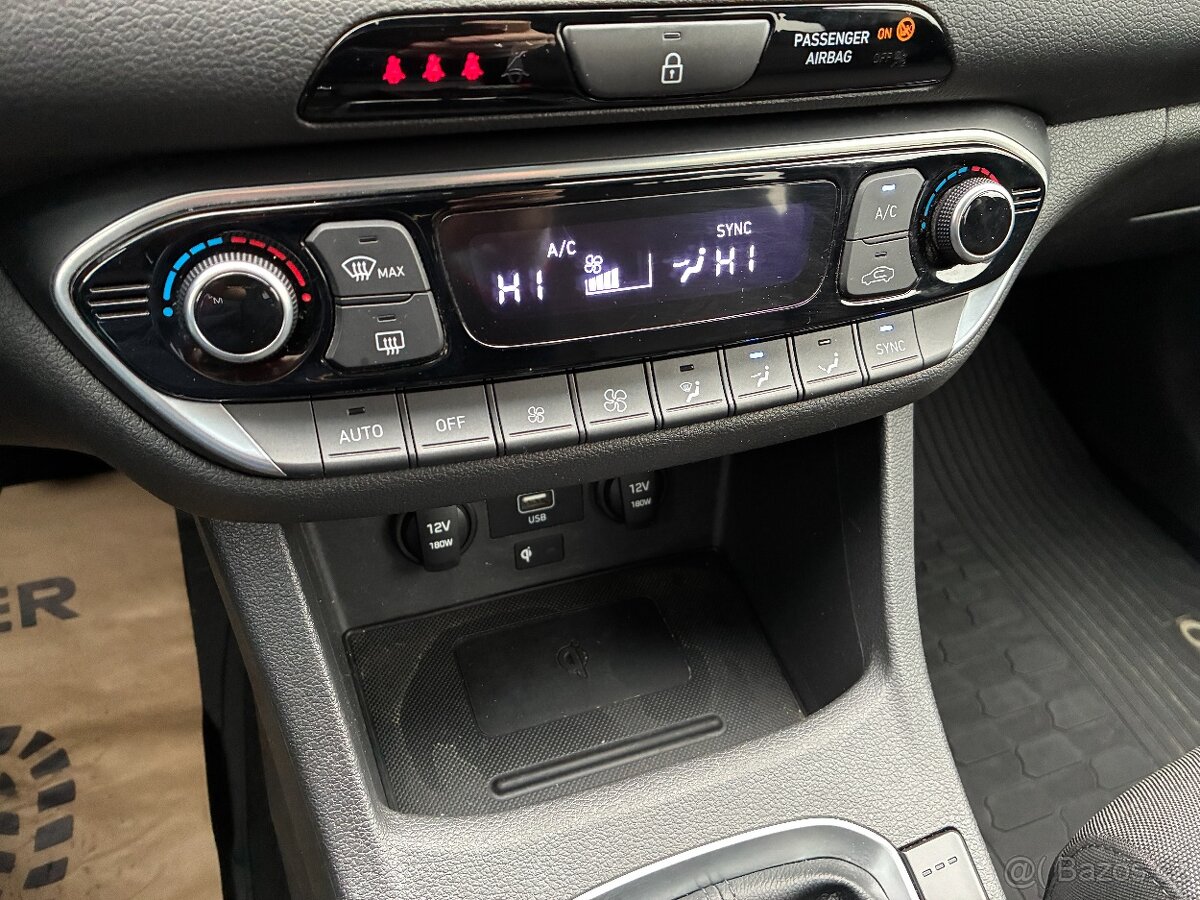 Hyundai i30 WG 1.5DPi 81kW SMART DIGI.KLIMA ZÁRUKA ČR - 13