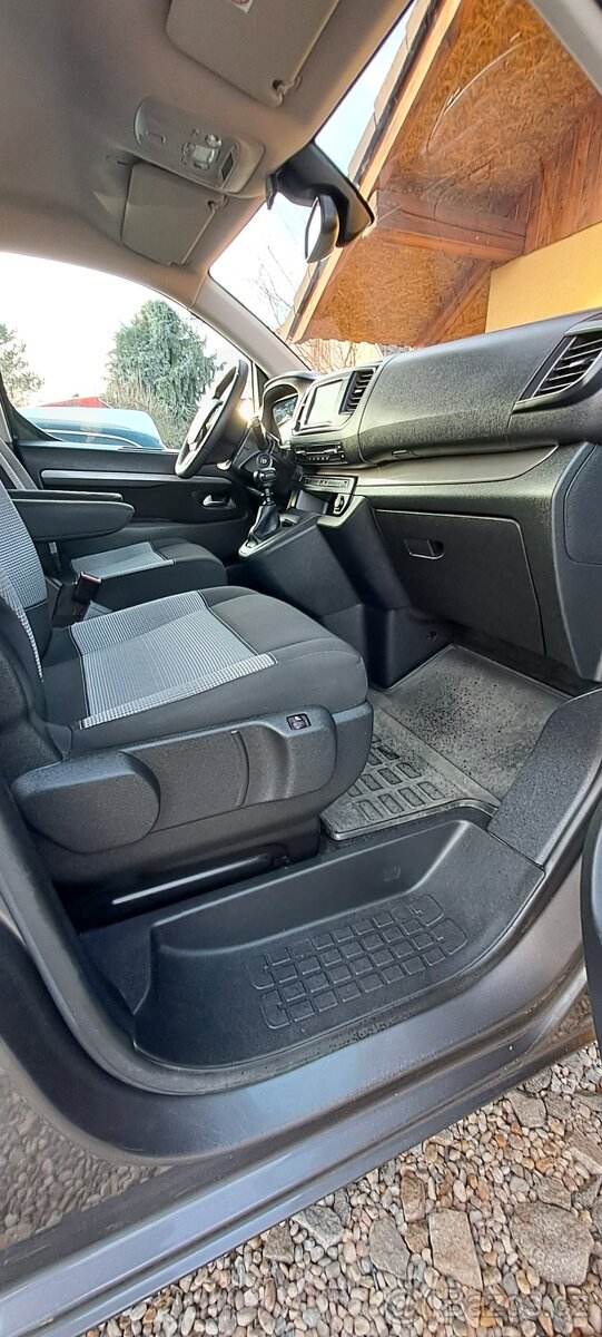 Citroën SpaceTourer 2.0 HDi 110kW ČR 8-MÍST DPH - 13