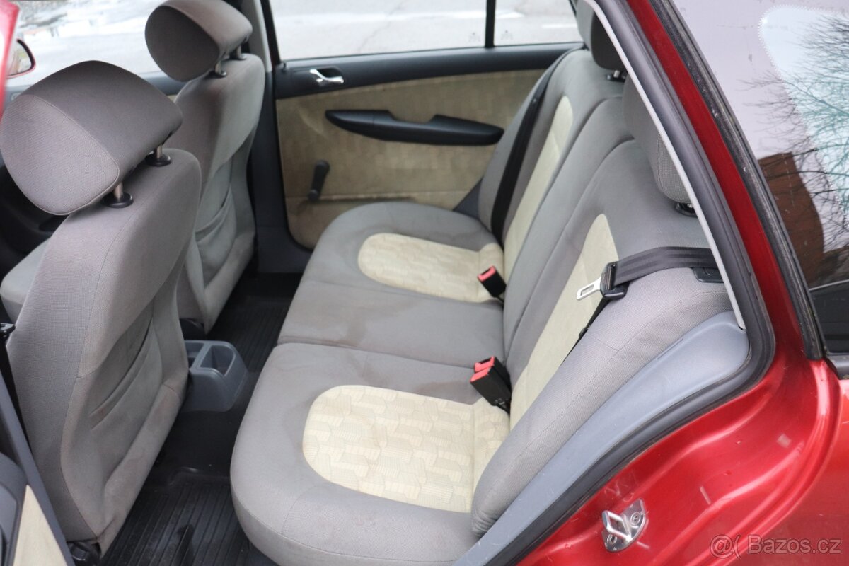 ŠKODA FABIA 1.4 mpi - 13