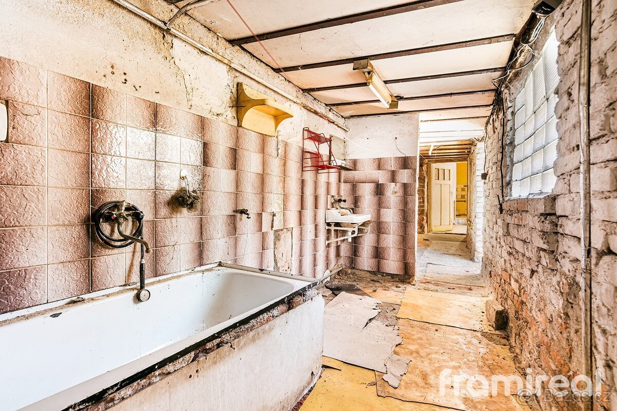 Prodej Rodinného Domu k Rekonstrukci 95 m², Brno - Tuřany - 13