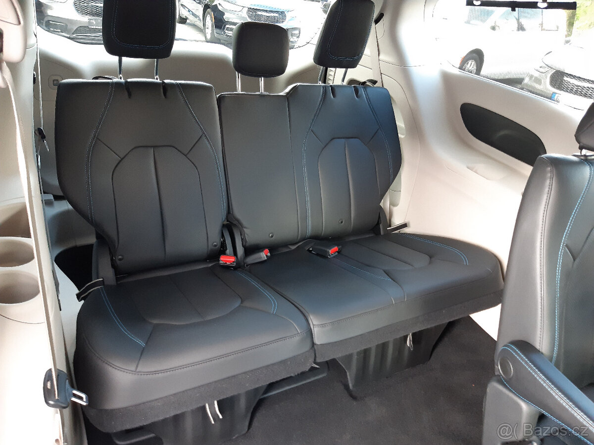 Chrysler Pacifica 3.6L V6,kůže,7míst, Top výbava,Facelift - 13