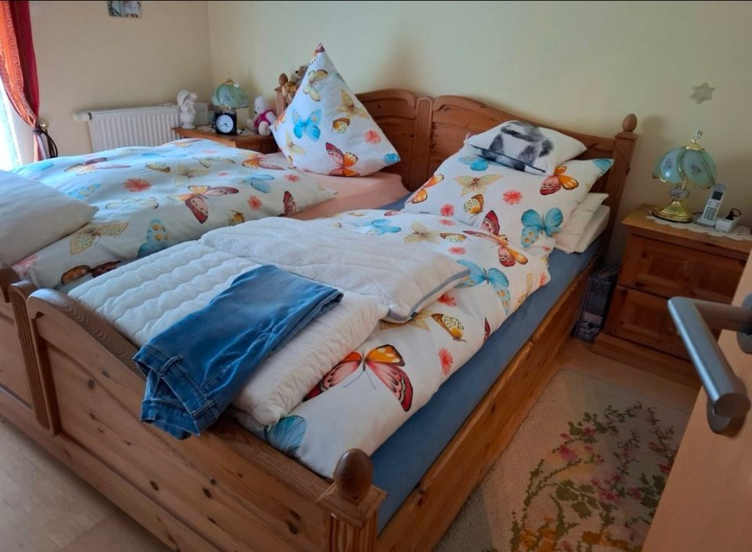 Pěkná ložnice - 13