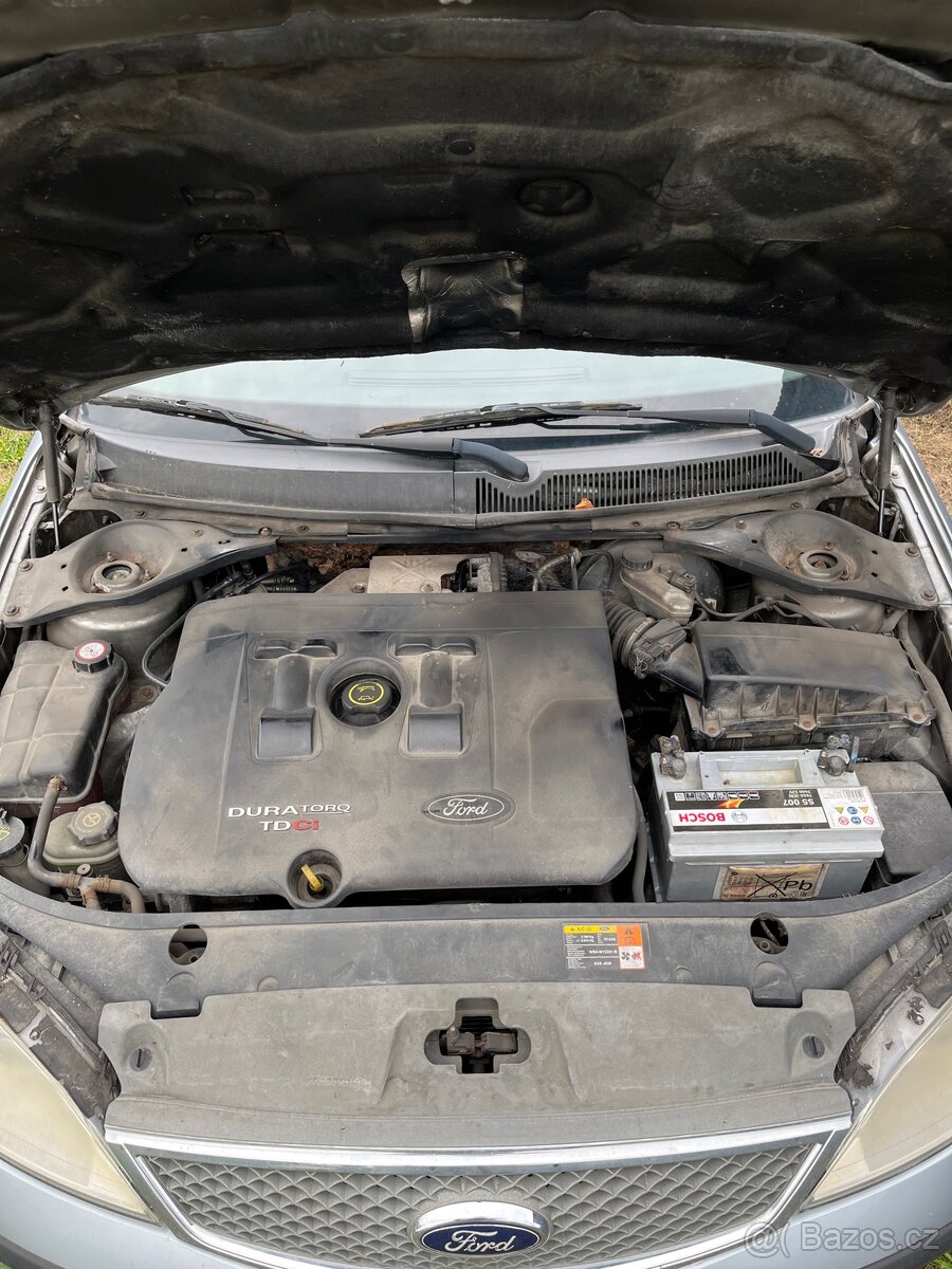 Ford Mondeo 2.0 tdci Díly - 13