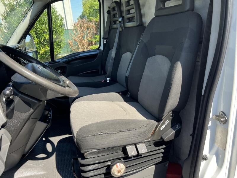 Prodám Iveco Daily 3.0,35C15,8p.,dvoumont,čeloDPH - 13
