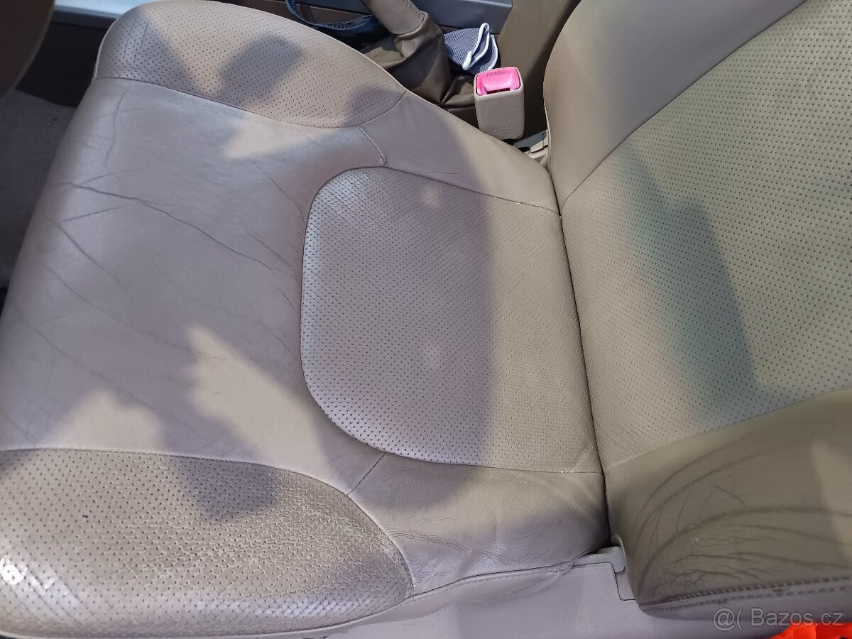 Nissan Pathfinder 2.5TDCi,7 místný - 13