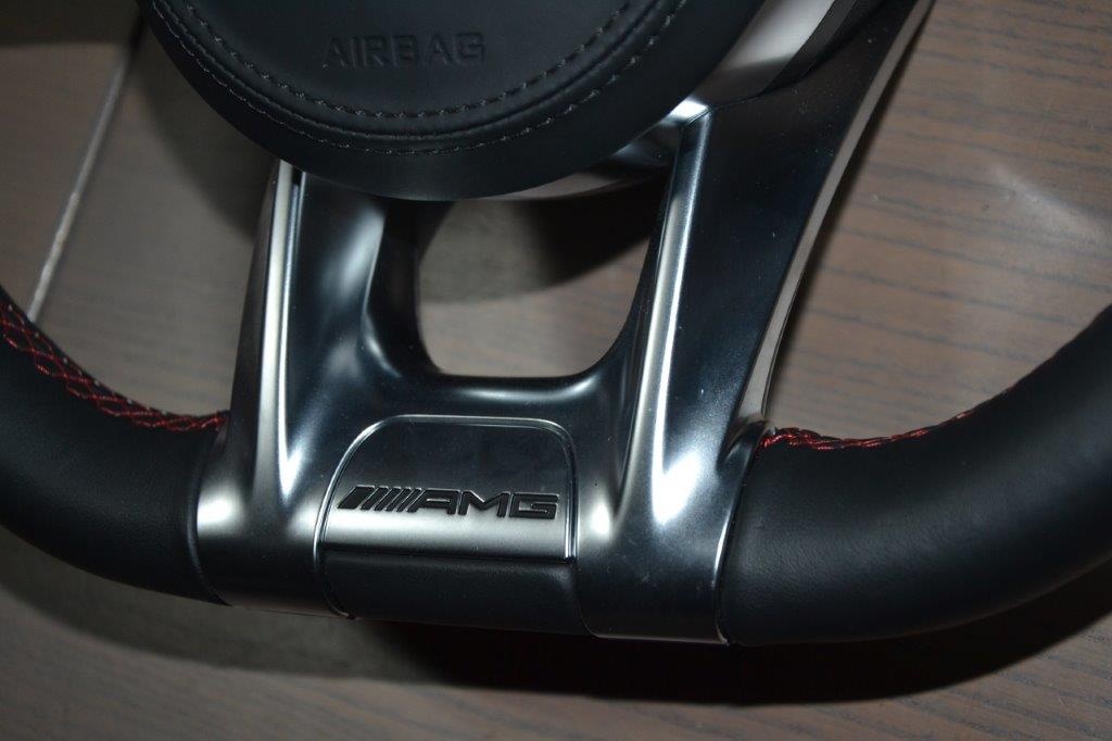 Volant Mercedes-Benz AMG - 13