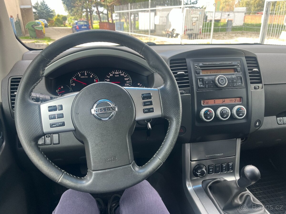 Nissan Pathfinder 2,5 DCi, 4x4 - 13