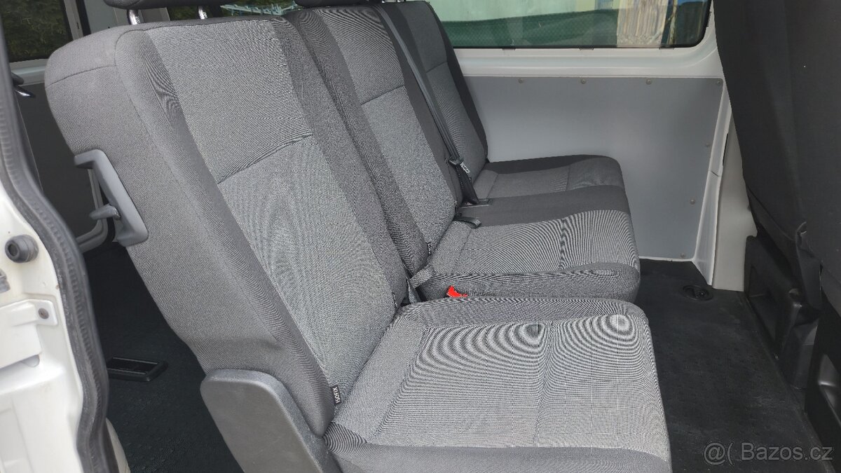 Prodám VW Transportér T6 , 2.0 TDI,r.v. 2017 - 13