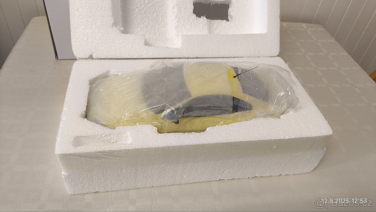 Model Peugeot 406 Coupe 1:18 Otto mobile - 13