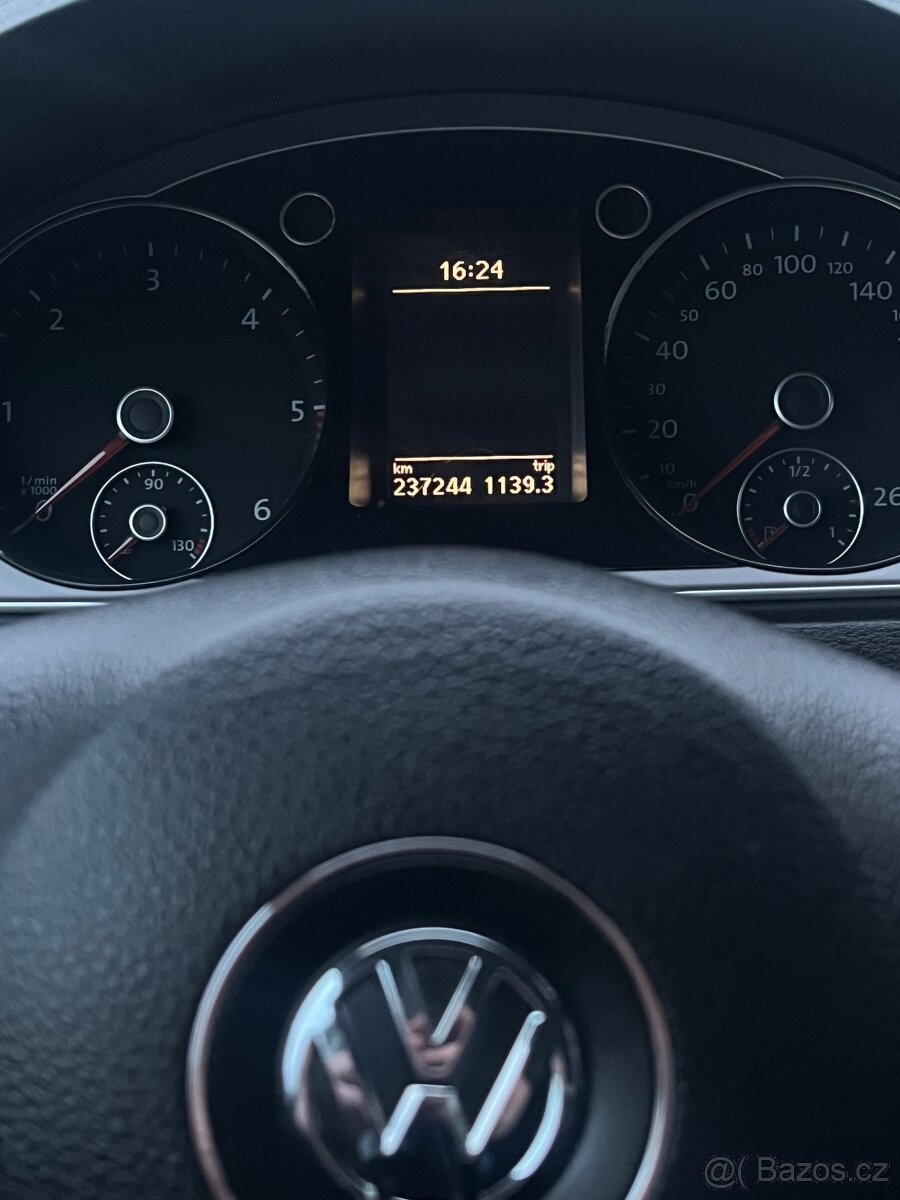 Volkswagen Passat B7 - 13