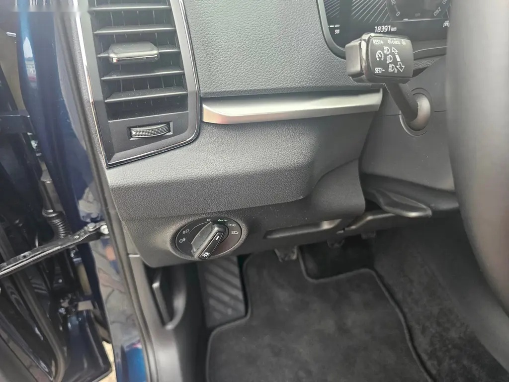 Škoda Karoq, AMBITION 1,0 TSi / 81 kW - 13