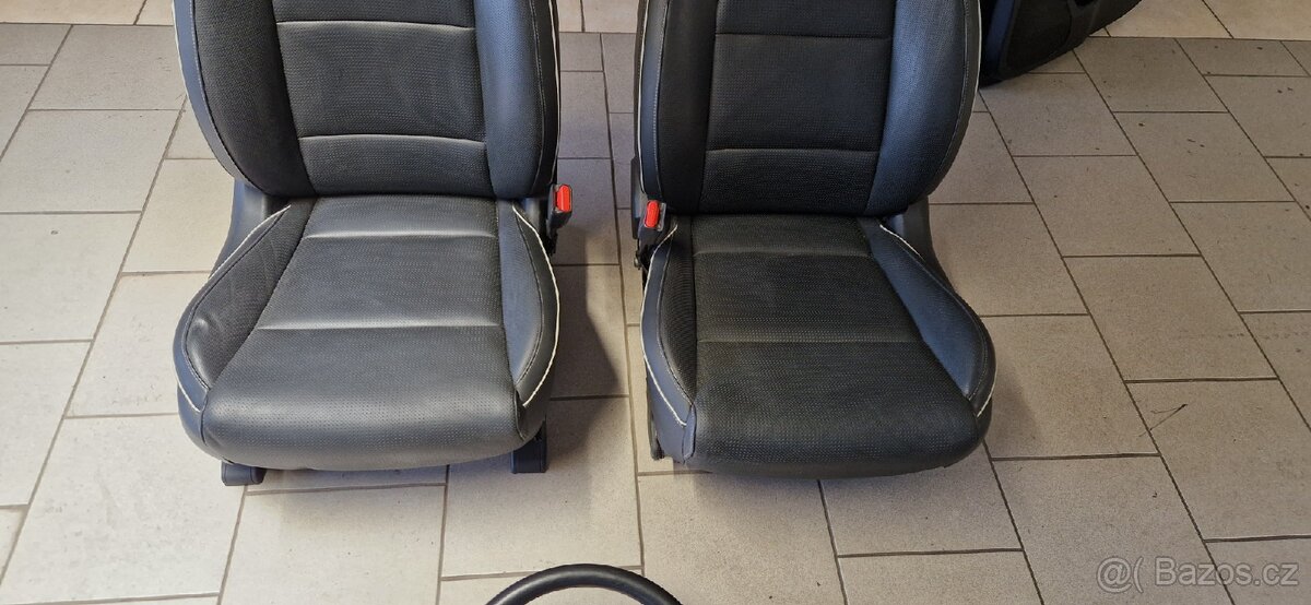 Kia sportage GT IV 2018 kožený interiér - 13