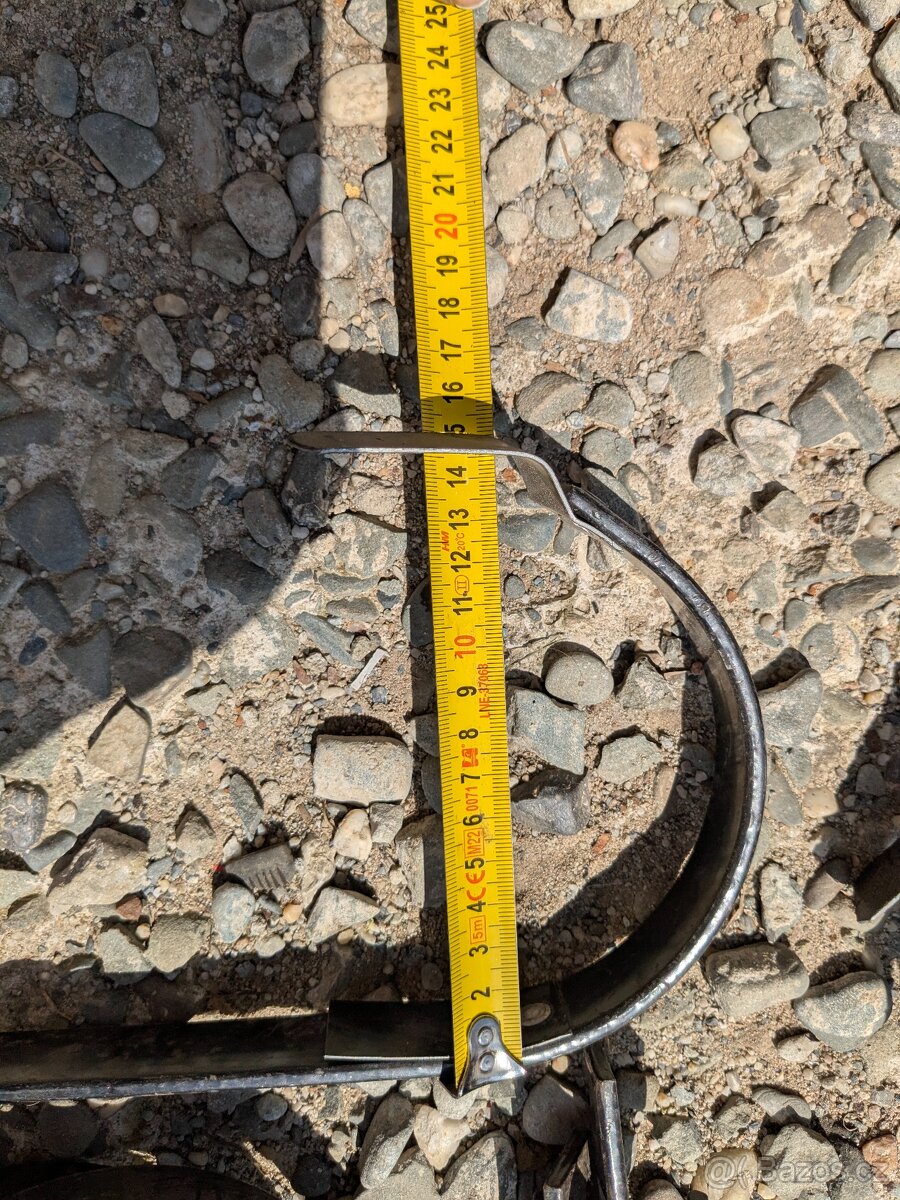 Okapové háky - 13