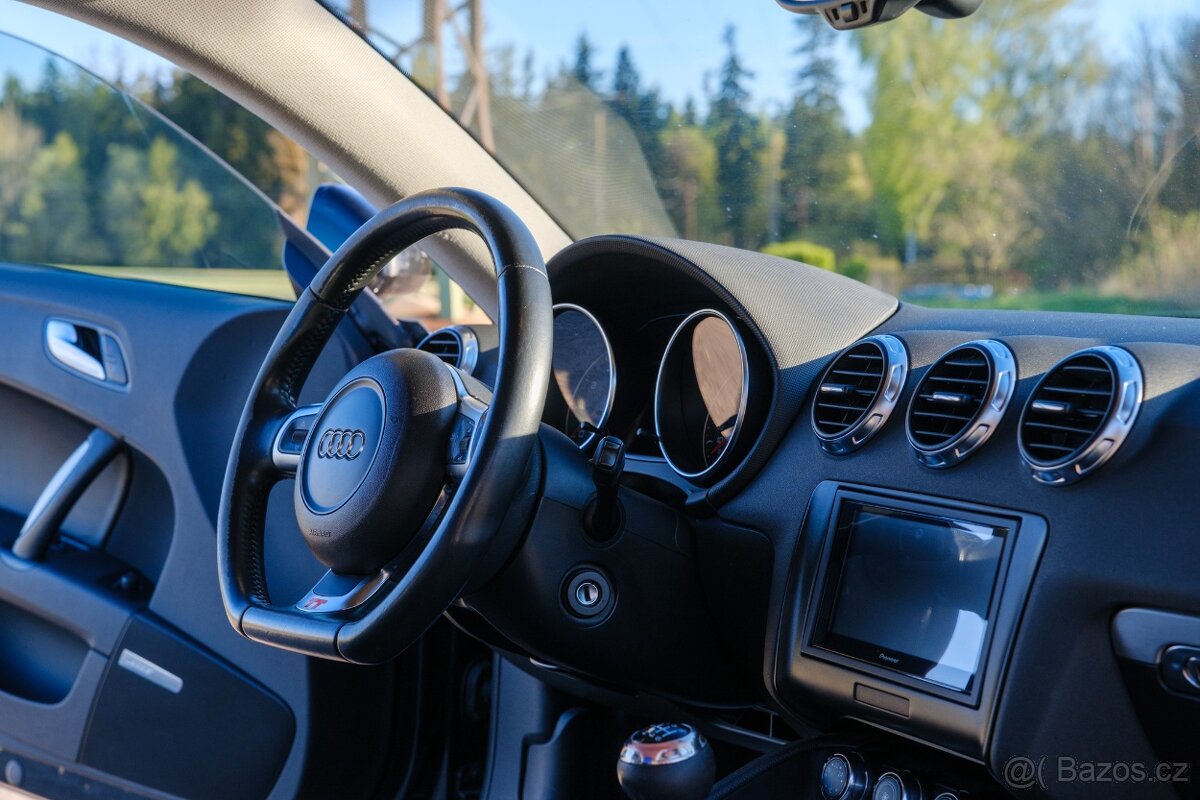 Audi TT, 2.0 TFSI, 147 kW - SLEVA - 13