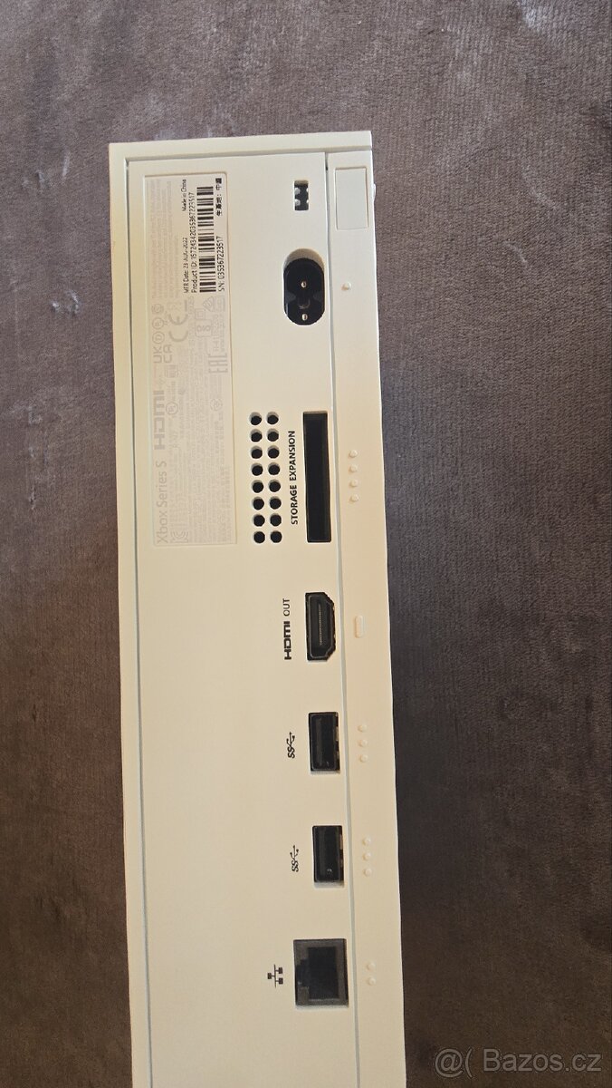 Xbox Series S (512 GB) + 4 ovladače - 13