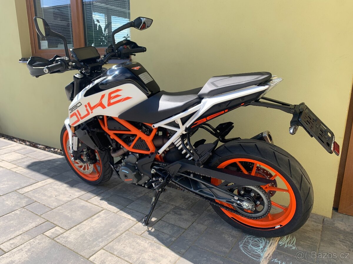 KTM 390 Duke - 13