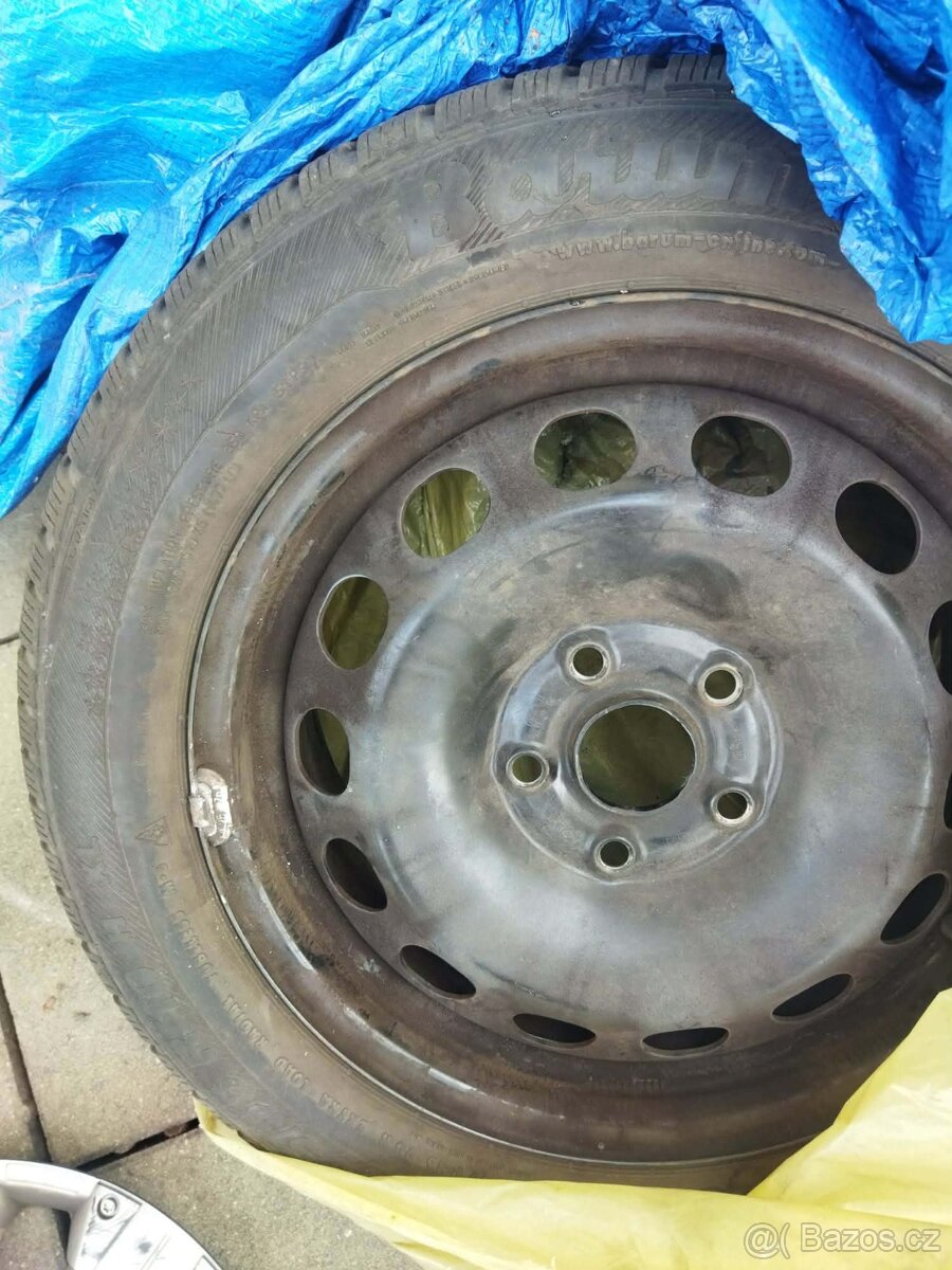 Plechové disky 5x112, zimné pneu 205/55 r16 - 13