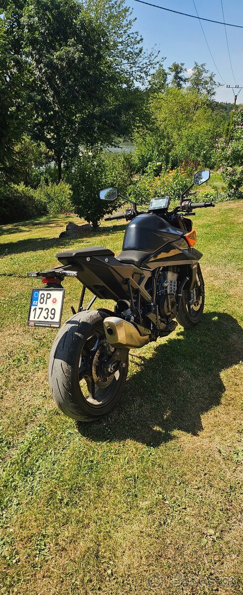 KTM 990 Duke - 13